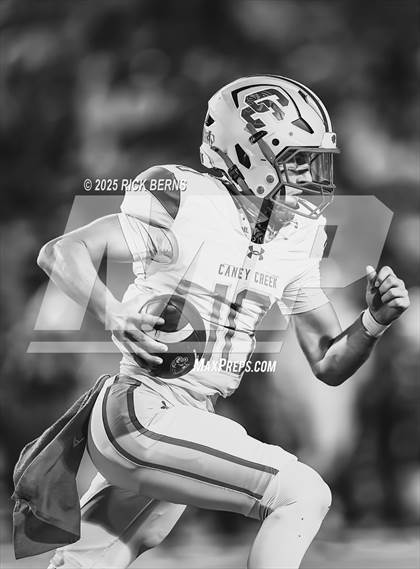 Thumbnail 3 in Caney Creek vs The Woodlands photogallery.