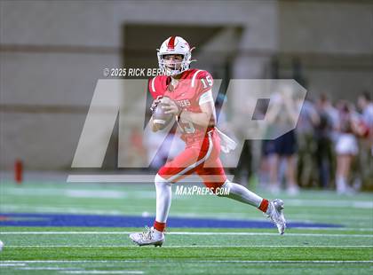 Thumbnail 2 in Caney Creek vs The Woodlands photogallery.