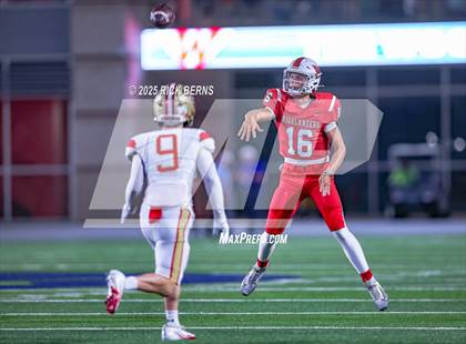 Thumbnail 2 in Caney Creek vs The Woodlands photogallery.