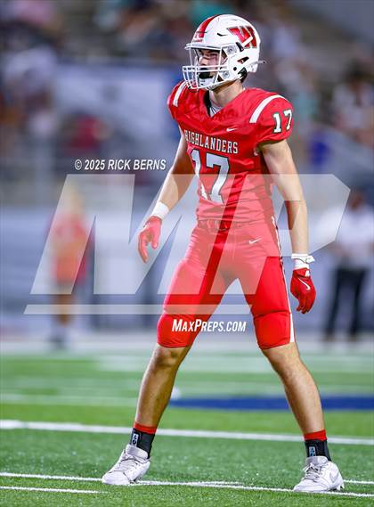 Thumbnail 1 in Caney Creek vs The Woodlands photogallery.