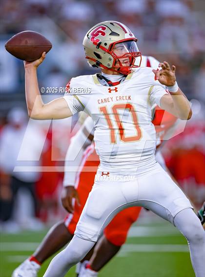 Thumbnail 2 in Caney Creek vs The Woodlands photogallery.
