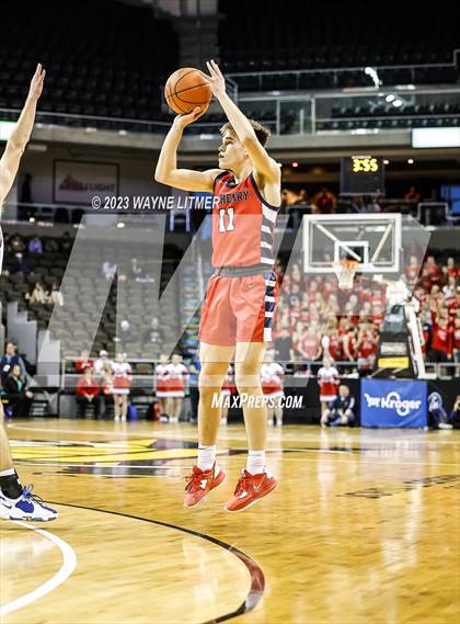 Thumbnail 3 in St. Henry vs Covington Catholic (2023 9th Region Boys Basketball Tournament) photogallery.