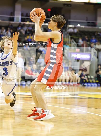 Thumbnail 3 in St. Henry vs Covington Catholic (2023 9th Region Boys Basketball Tournament) photogallery.