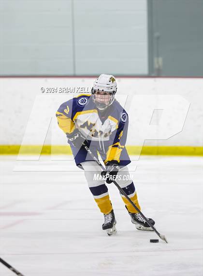 Thumbnail 2 in Notre Dame Academy vs Braintree (Lee & Mike Tenny Cup) photogallery.