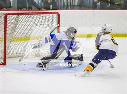 Thumbnail 2 in Notre Dame Academy vs Braintree (Lee & Mike Tenny Cup) photogallery.