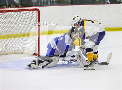 Thumbnail 1 in Notre Dame Academy vs Braintree (Lee & Mike Tenny Cup) photogallery.