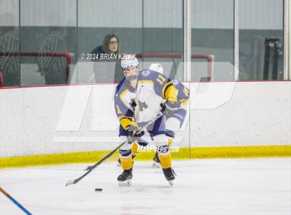 Thumbnail 3 in Notre Dame Academy vs Braintree (Lee & Mike Tenny Cup) photogallery.