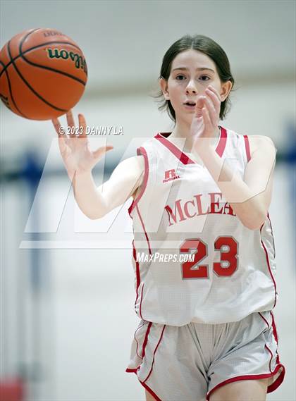 Thumbnail 3 in Yorktown @ McLean photogallery.