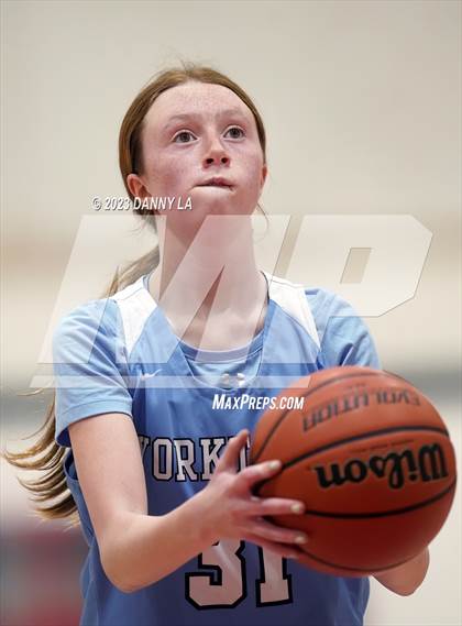 Thumbnail 3 in Yorktown @ McLean photogallery.
