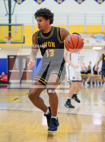 Thumbnail 2 in Avon vs. Brownsburg (IHSAA 4A Sectional) photogallery.