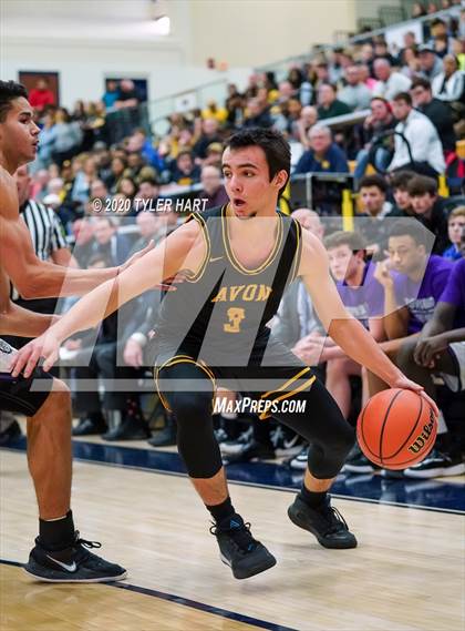 Thumbnail 2 in Avon vs. Brownsburg (IHSAA 4A Sectional) photogallery.