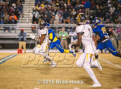 Thumbnail 3 in Ocean Lakes @ Oscar Smith (VHSL 6A Quarterfinal) photogallery.