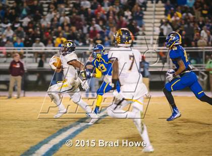 Thumbnail 2 in Ocean Lakes @ Oscar Smith (VHSL 6A Quarterfinal) photogallery.