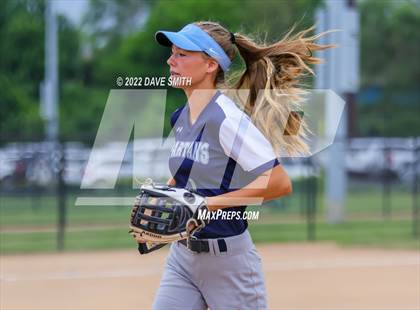 Thumbnail 3 in Pleasant Valley vs Charles City (Rick Doran Classic) photogallery.