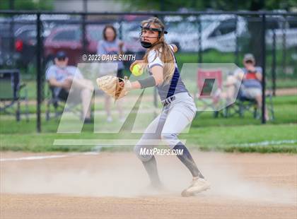 Thumbnail 2 in Pleasant Valley vs Charles City (Rick Doran Classic) photogallery.