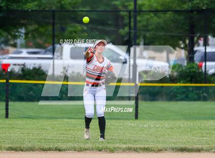 Thumbnail 3 in Pleasant Valley vs Charles City (Rick Doran Classic) photogallery.