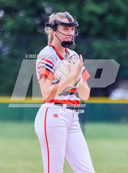 Thumbnail 1 in Pleasant Valley vs Charles City (Rick Doran Classic) photogallery.