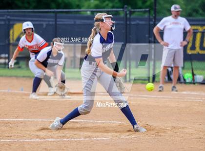 Thumbnail 2 in Pleasant Valley vs Charles City (Rick Doran Classic) photogallery.