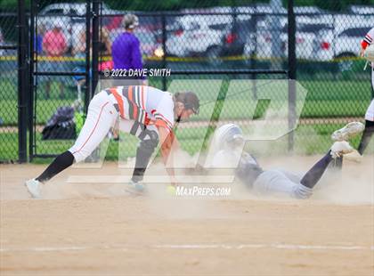 Thumbnail 3 in Pleasant Valley vs Charles City (Rick Doran Classic) photogallery.