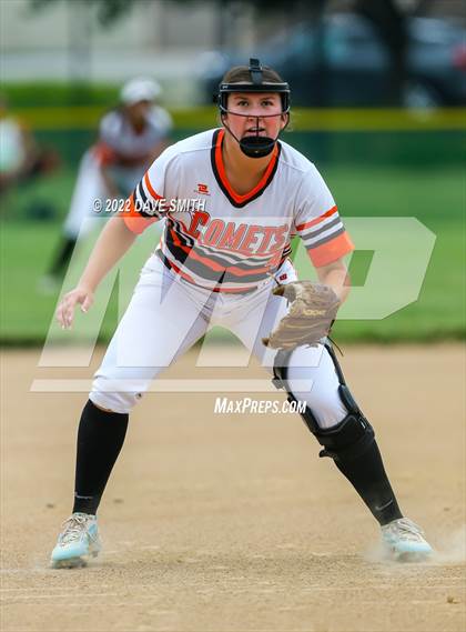 Thumbnail 1 in Pleasant Valley vs Charles City (Rick Doran Classic) photogallery.