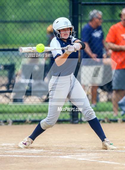 Thumbnail 2 in Pleasant Valley vs Charles City (Rick Doran Classic) photogallery.
