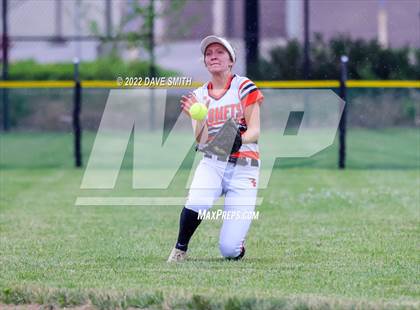 Thumbnail 3 in Pleasant Valley vs Charles City (Rick Doran Classic) photogallery.