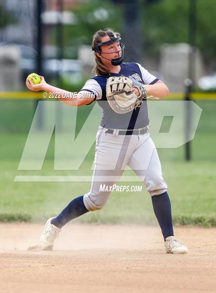 Thumbnail 3 in Pleasant Valley vs Charles City (Rick Doran Classic) photogallery.