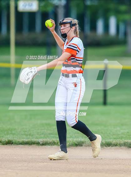 Thumbnail 1 in Pleasant Valley vs Charles City (Rick Doran Classic) photogallery.