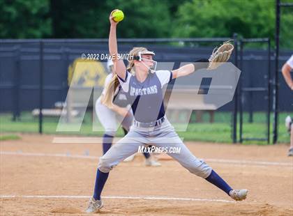 Thumbnail 3 in Pleasant Valley vs Charles City (Rick Doran Classic) photogallery.