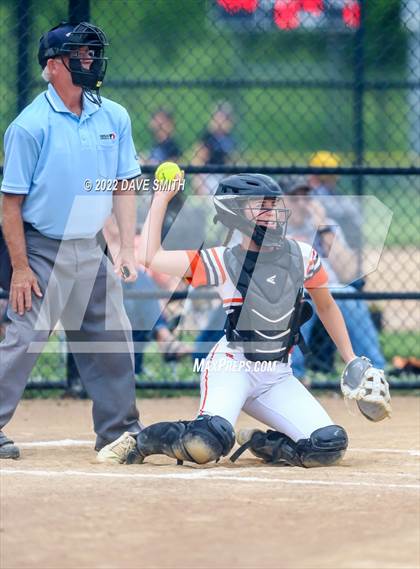Thumbnail 3 in Pleasant Valley vs Charles City (Rick Doran Classic) photogallery.