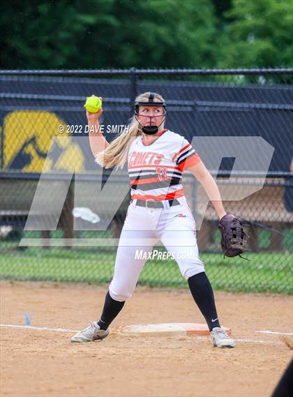 Thumbnail 2 in Pleasant Valley vs Charles City (Rick Doran Classic) photogallery.