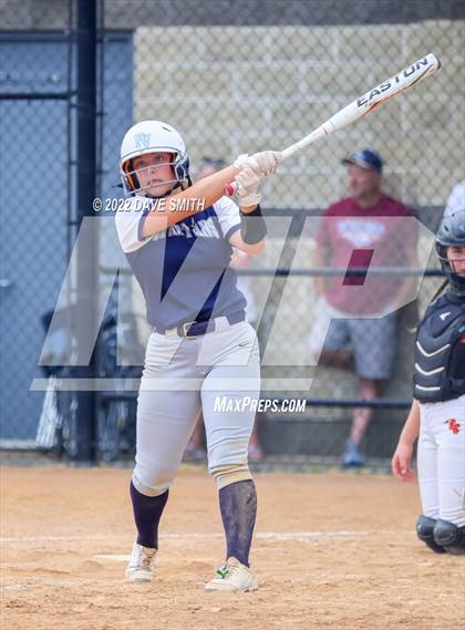 Thumbnail 3 in Pleasant Valley vs Charles City (Rick Doran Classic) photogallery.