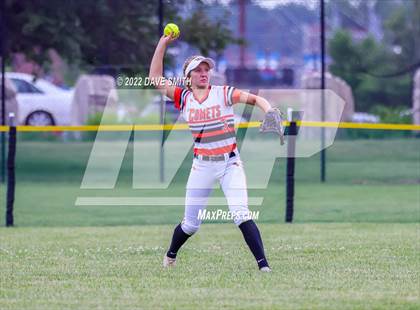 Thumbnail 3 in Pleasant Valley vs Charles City (Rick Doran Classic) photogallery.