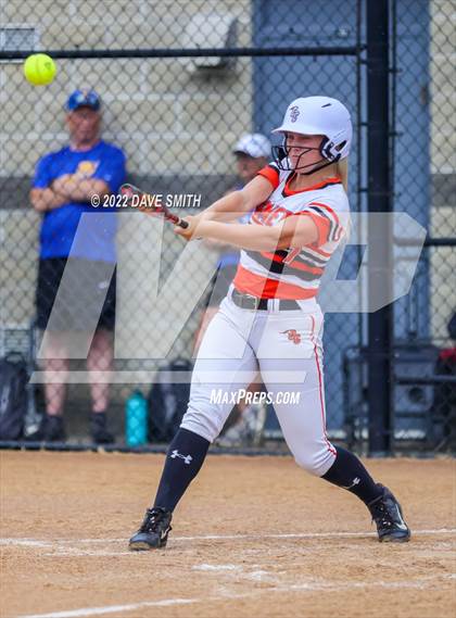 Thumbnail 1 in Pleasant Valley vs Charles City (Rick Doran Classic) photogallery.