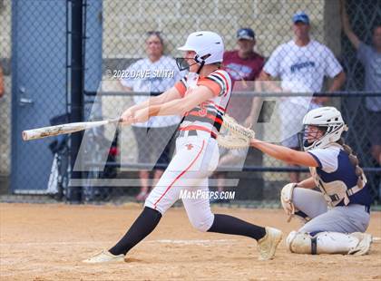 Thumbnail 3 in Pleasant Valley vs Charles City (Rick Doran Classic) photogallery.