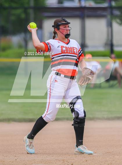 Thumbnail 3 in Pleasant Valley vs Charles City (Rick Doran Classic) photogallery.