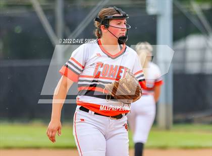Thumbnail 2 in Pleasant Valley vs Charles City (Rick Doran Classic) photogallery.