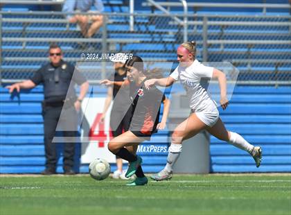 Thumbnail 2 in Rockwall vs. Westlake (UIL 6A Soccer Semifinal) photogallery.