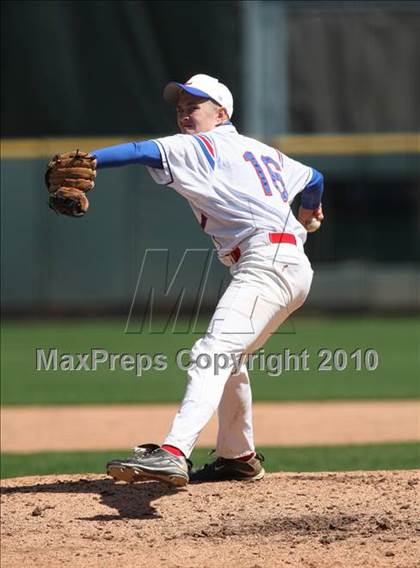 Thumbnail 3 in Leander vs. Westlake (Warrior Classic) photogallery.
