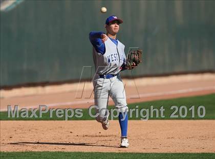 Thumbnail 2 in Leander vs. Westlake (Warrior Classic) photogallery.