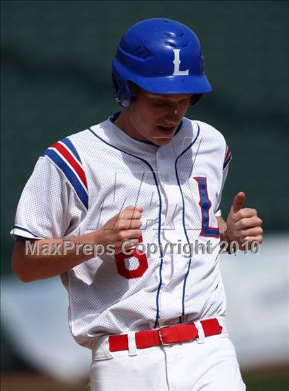 Thumbnail 3 in Leander vs. Westlake (Warrior Classic) photogallery.