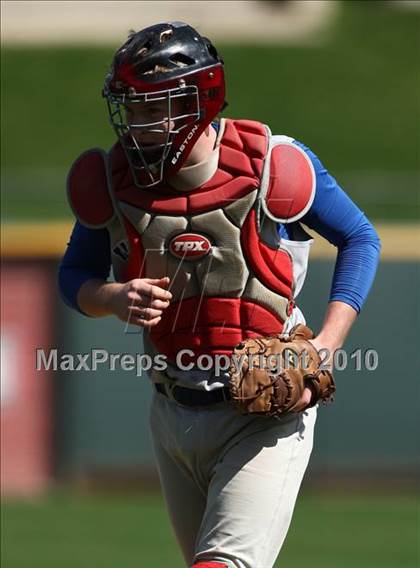 Thumbnail 1 in Leander vs. Westlake (Warrior Classic) photogallery.