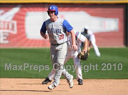Thumbnail 1 in Leander vs. Westlake (Warrior Classic) photogallery.