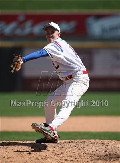 Thumbnail 2 in Leander vs. Westlake (Warrior Classic) photogallery.