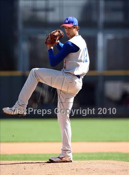 Thumbnail 1 in Leander vs. Westlake (Warrior Classic) photogallery.