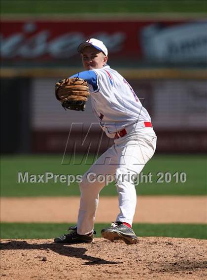Thumbnail 3 in Leander vs. Westlake (Warrior Classic) photogallery.