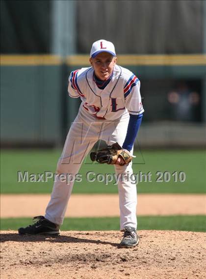 Thumbnail 2 in Leander vs. Westlake (Warrior Classic) photogallery.