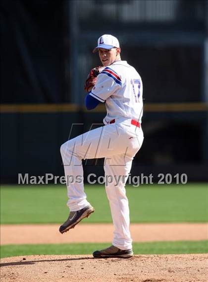 Thumbnail 3 in Leander vs. Westlake (Warrior Classic) photogallery.