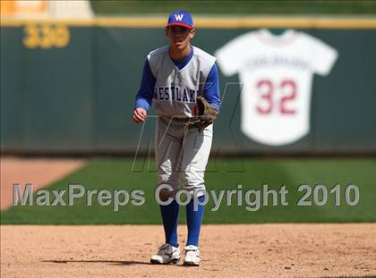 Thumbnail 2 in Leander vs. Westlake (Warrior Classic) photogallery.