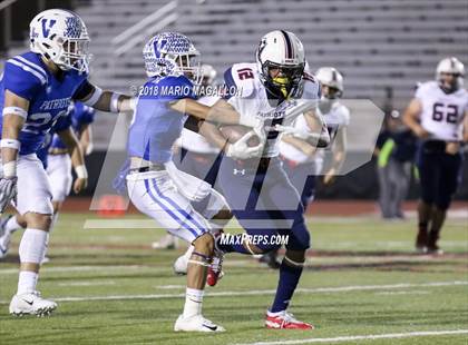 Thumbnail 3 in Veterans Memorial vs Veterans Memorial (UIL 5A Area Playoff) photogallery.